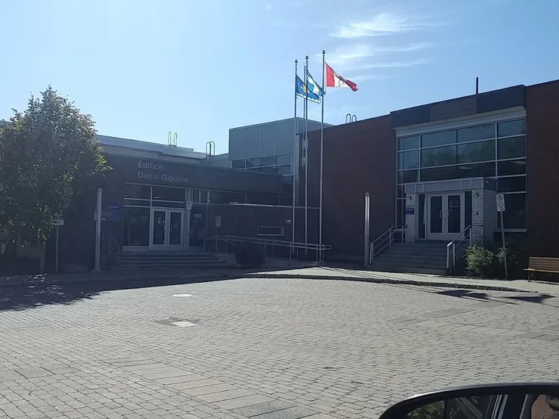 Denis Giguère Pool