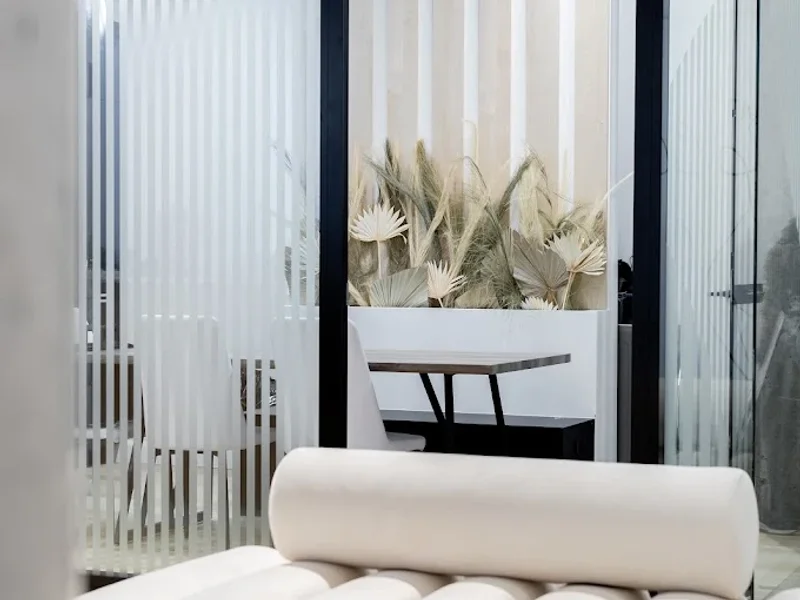 DERMA-CURE | Aesthetic Institute