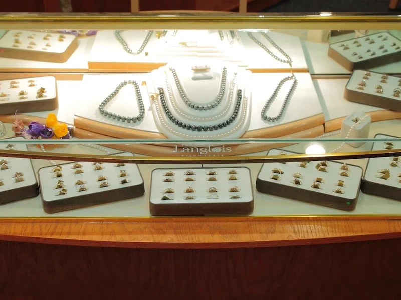 Paul A Langlois Bijouterie