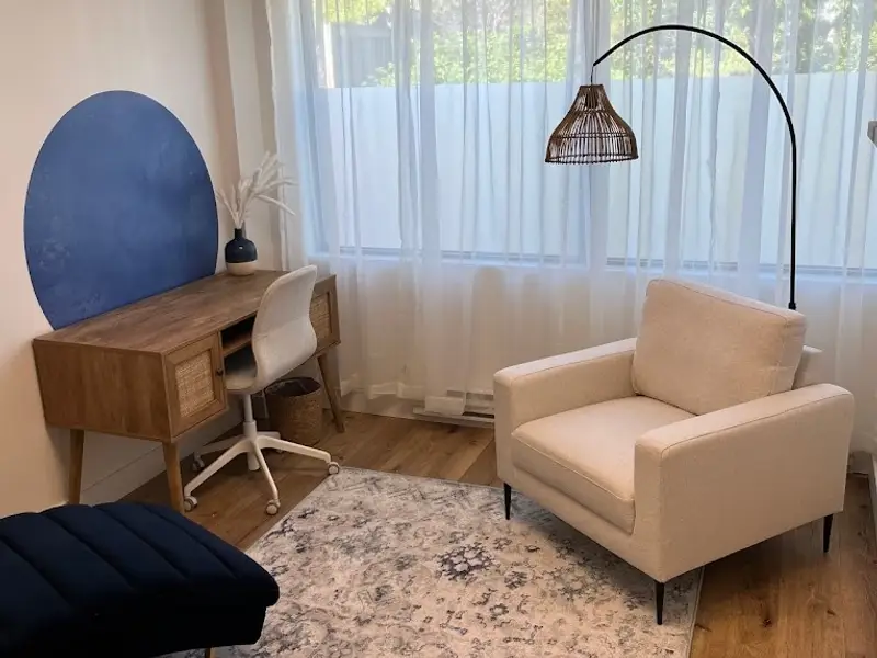 Cindy Tremblay Hypnose thérapeutique - Hypnothérapeute - Clinique Tête et Corps