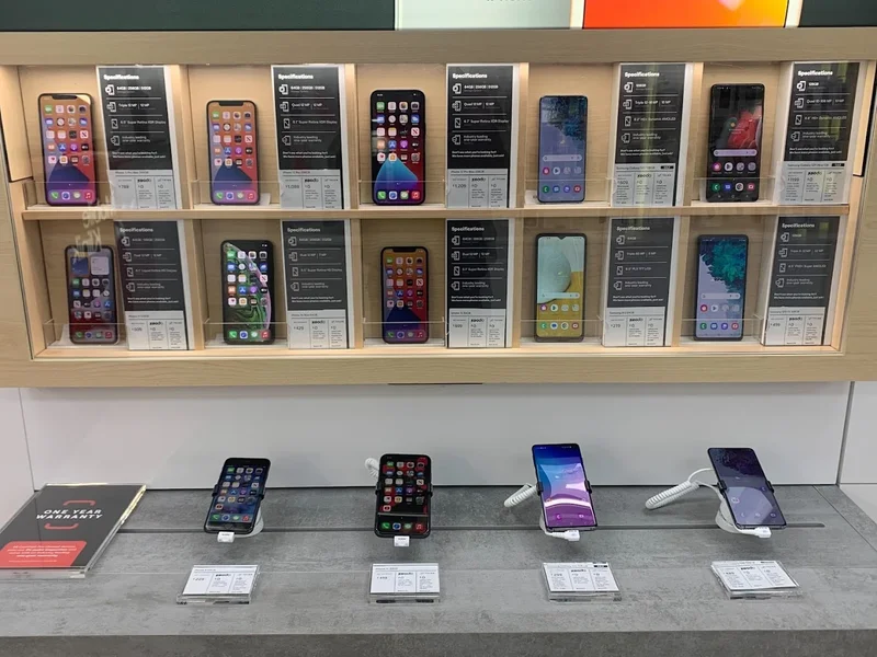 Mobile Klinik Réparations Professionnelles de Téléphones Intelligents - Les Galeries de la Capitale, Quebec City, Quebec