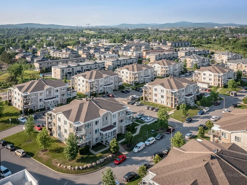 Le Domaine Des Méandres - Appartements et condos locatifs