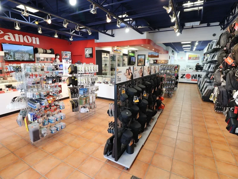 Leclerc Camera / Zone 5 Photo