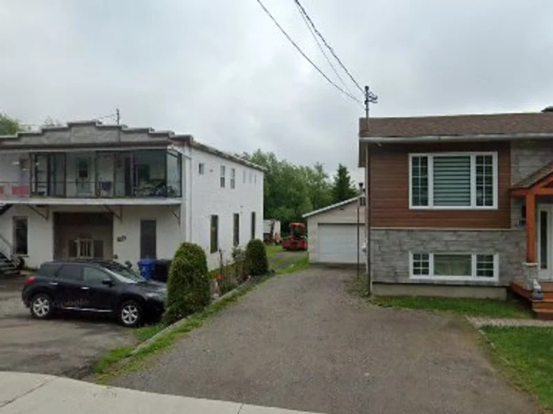 Garage Delphis Bedard