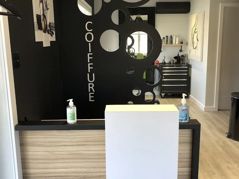 Coiffure Guylaine Poulin