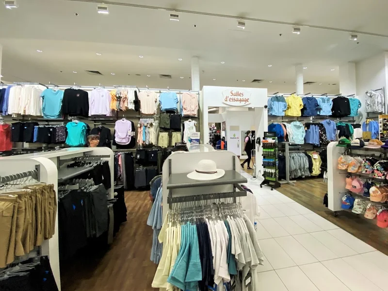 Sports Experts - Atmosphere