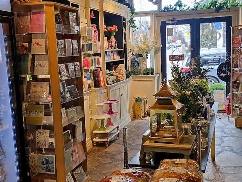 Phipps Bakery & Dessert Shop