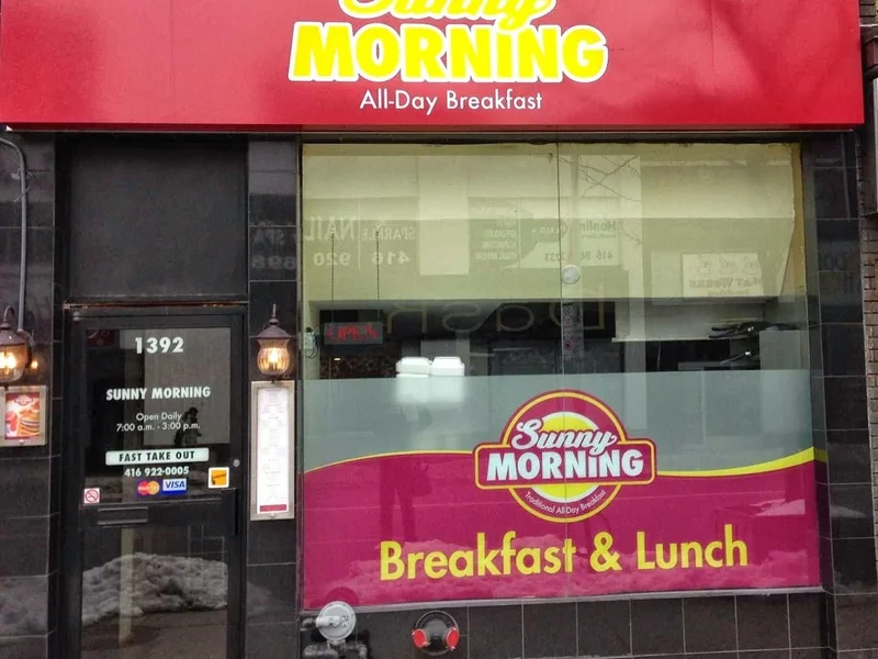 Sunny Morning Breakfast & Lunch