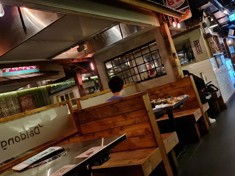 Daldongnae Korean BBQ - Dundas Square