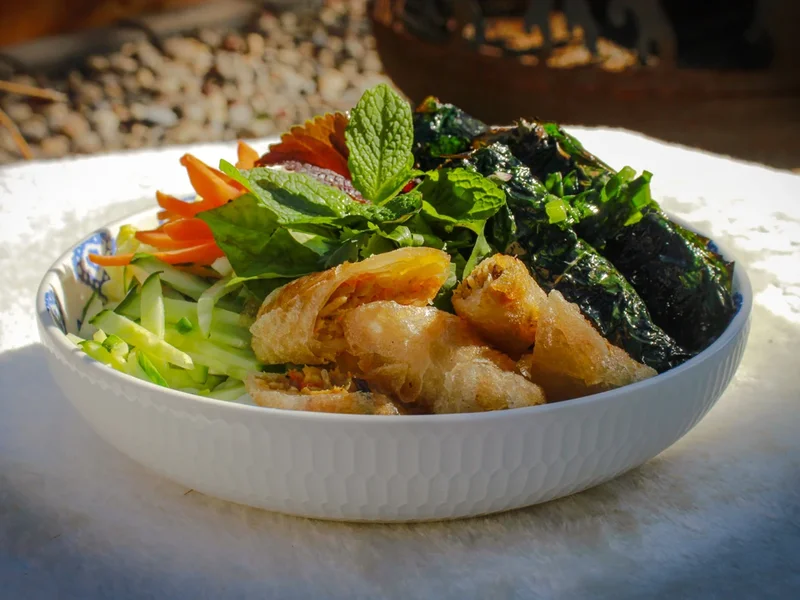 Rau Bistro: Vietnamese Street Food