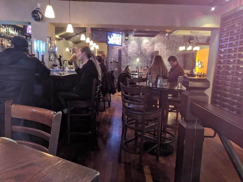 4th Spot Kitchen & Bar