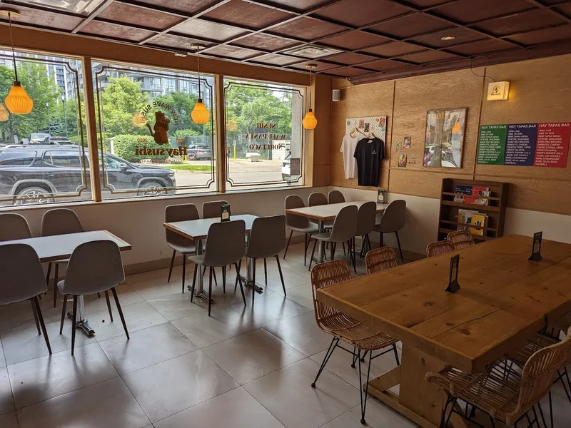 Hay Sushi - Spring Garden