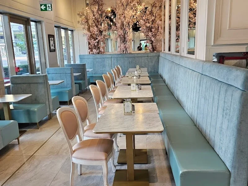 Evviva Breakfast and Lunch