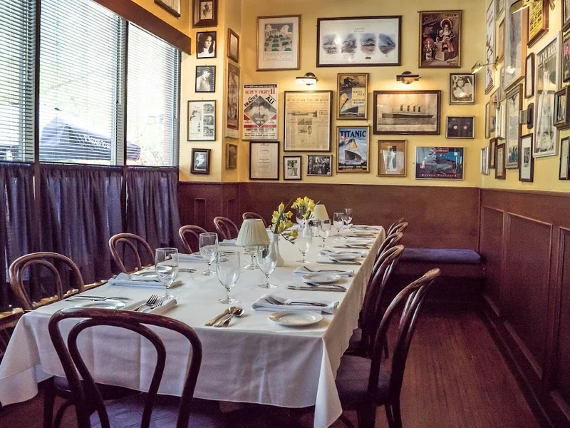 Buchanan's Chop House