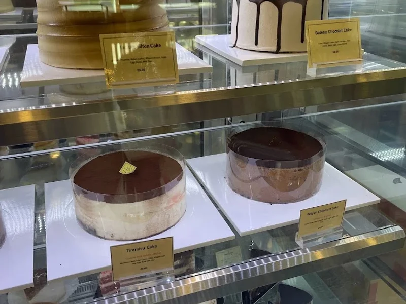 WOW Bakery & Cafe (Marda Loop)