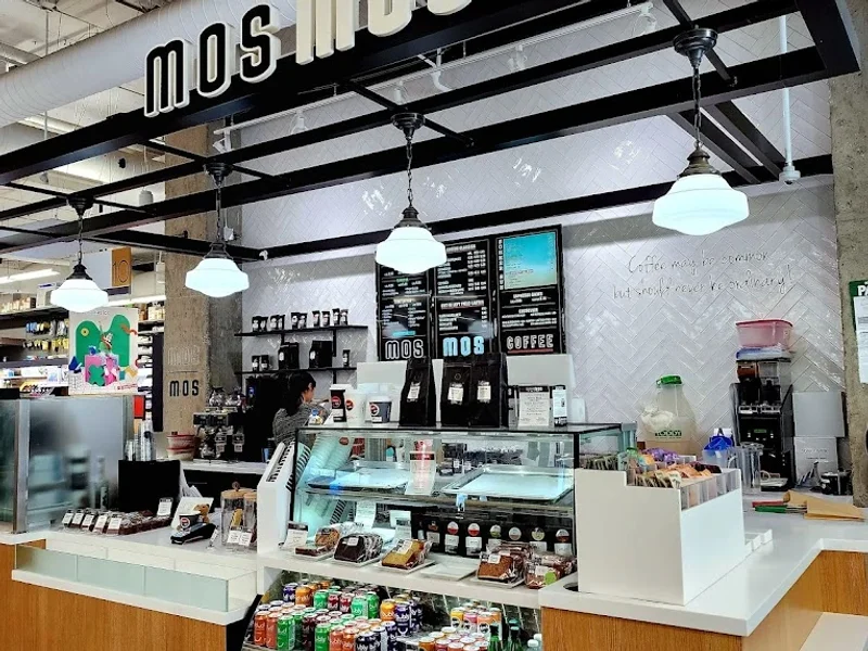 Mos Mos Coffee