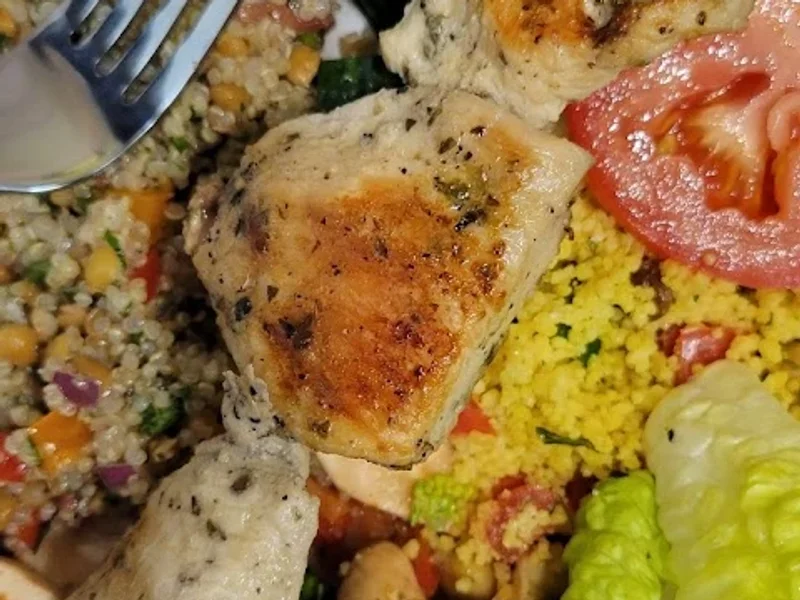 Uptown Cafe & Eatery