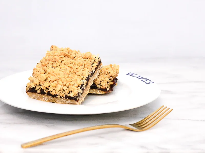 Waves Coffee House - 8th and 8th