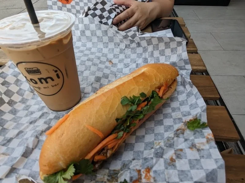 Komi Banh Mi Bar (Danforth)