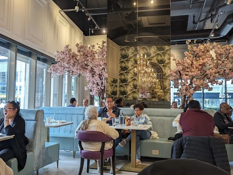 Evviva Breakfast and Lunch