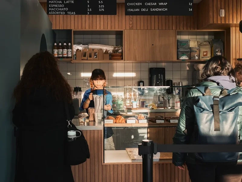 Circles & Squares Bakery Café