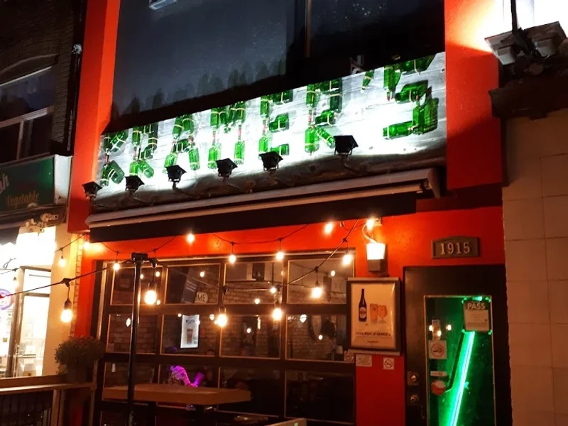 Kramer's Bar & Grill