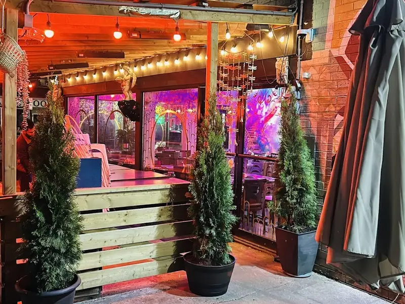 Leela Indian Food Bar (Gerrard) - Top Indian Restaurant In Toronto