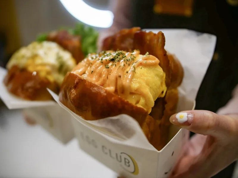 Egg Club Calgary Downtown