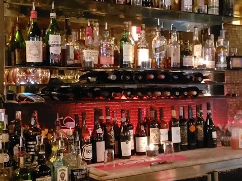 Sotto Voce Wine & Pasta Bar