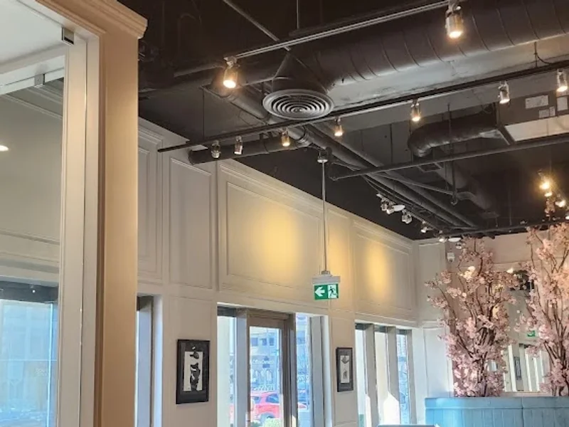 Evviva Breakfast and Lunch