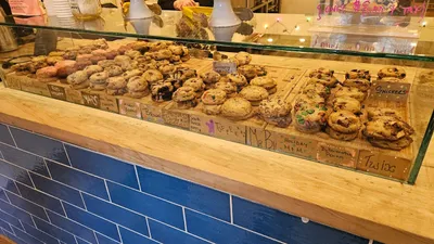 Top 10 cookies in Roncesvalles Toronto