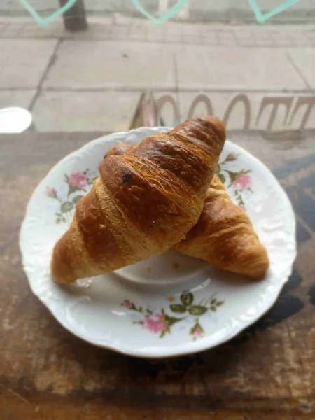 The Queen's End Cafe and Emporium