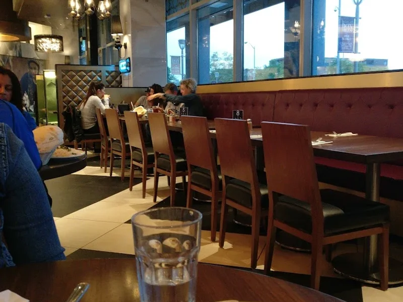 Paramount Fine Foods