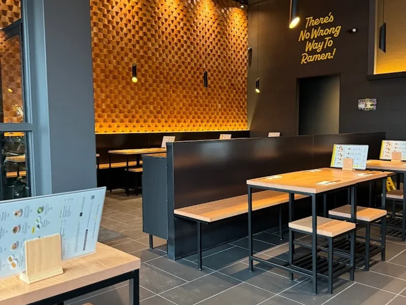 KINTON RAMEN DON MILLS