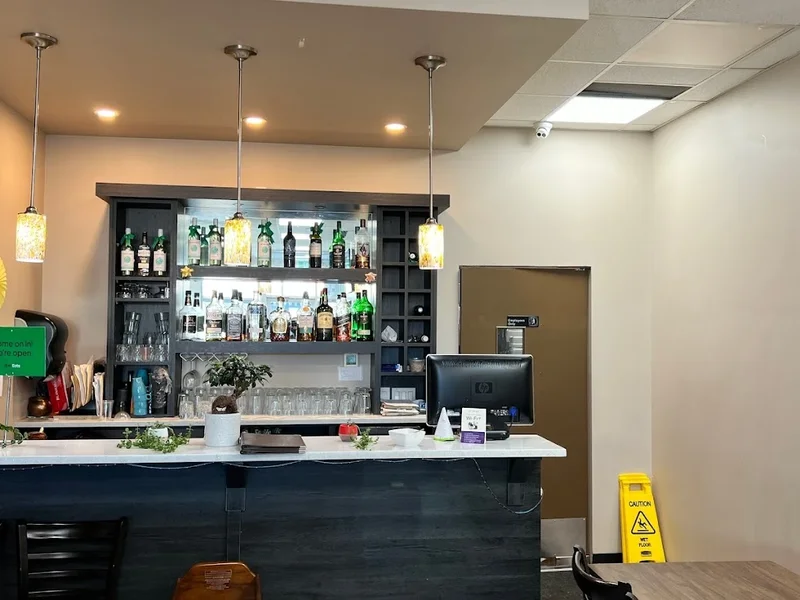 Lazeez Indian Cuisine/Sweets & Hakka Chinese