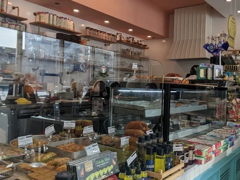 MADO - Shops at Don Mills