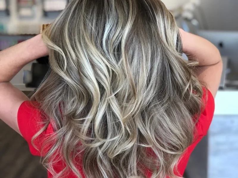 Salon Ten Ten