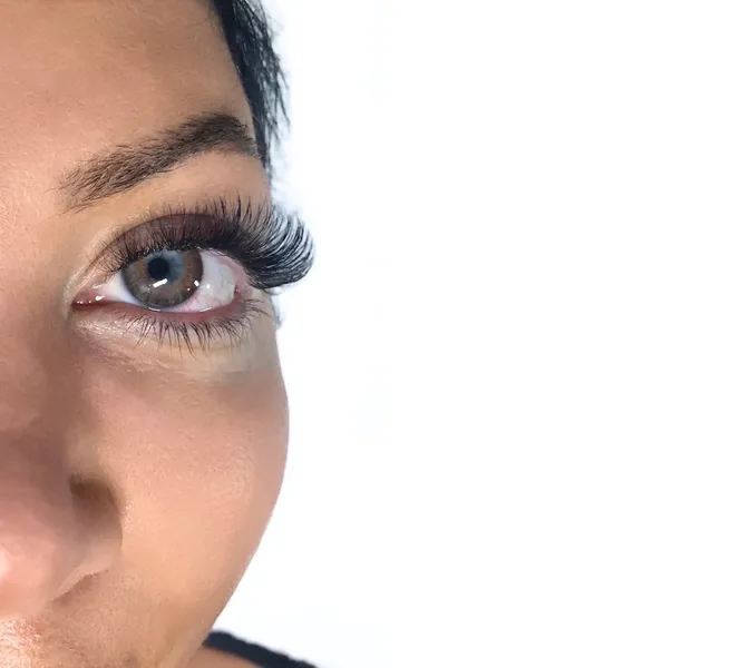 BEAUTYLUXE - Toronto Lash Extensions, Lifts, Ombré Brows, Brow Lamination + More
