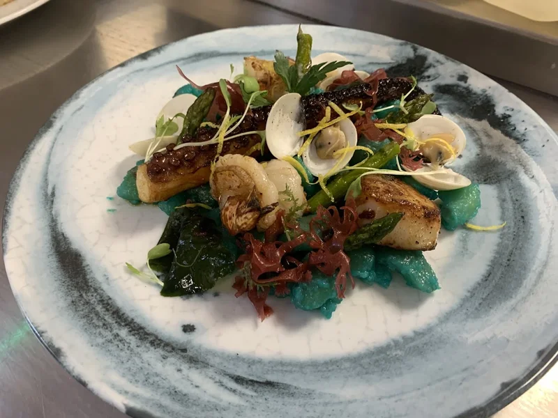 Signatures Restaurant