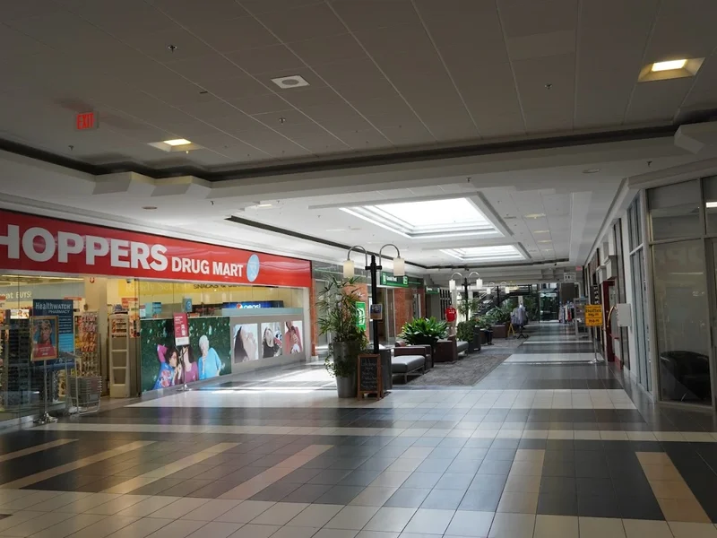 Lake Bonavista Promenade