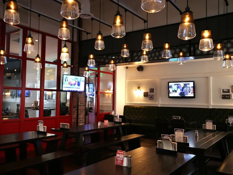 Brewsters Brewing Company and Restaurant - Lake Bonavista