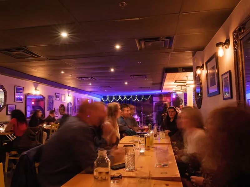 Function Bar + Kitchen