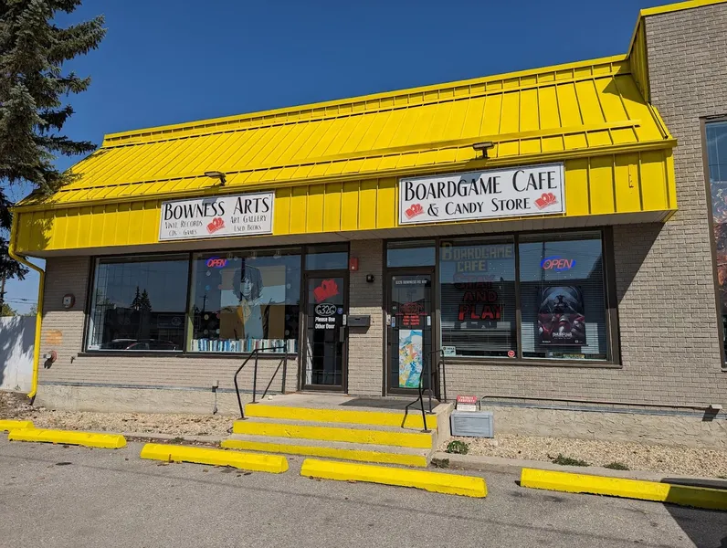 Bowness Arts - Board Game Cafe, Vinyl Records & Books