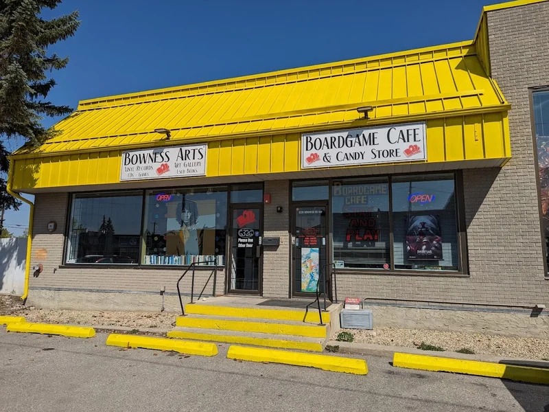 Bowness Arts - Board Game Cafe, Vinyl Records & Books