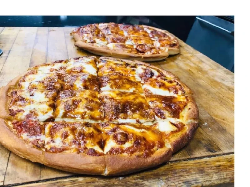 Popular Pizza
