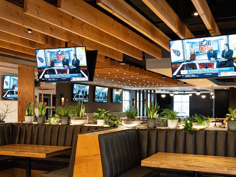 ROCKWELL Food + Taps