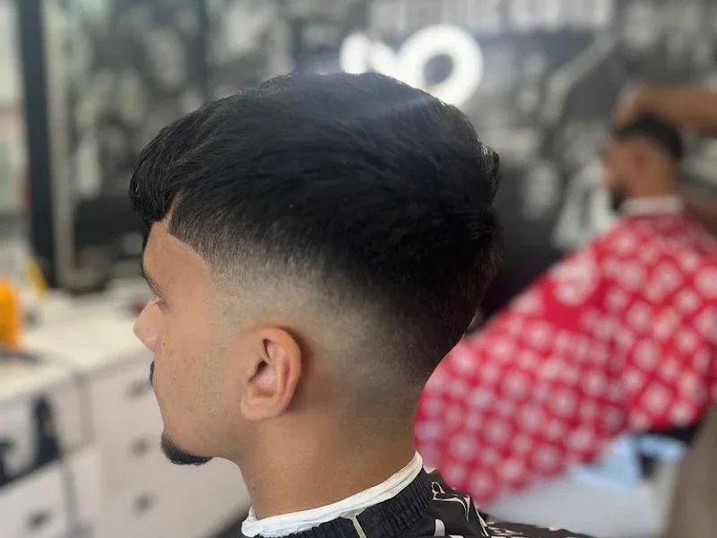 Future Cutz Barbershop