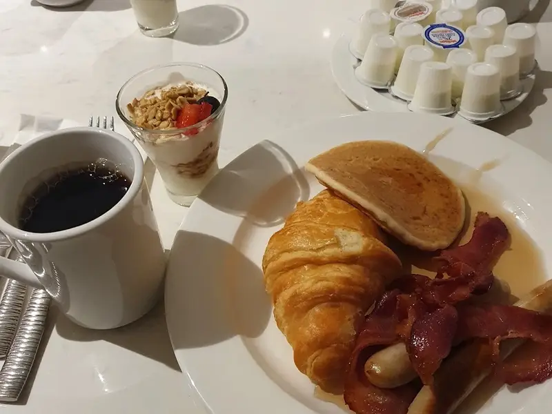 Crowne Plaza Toronto Airport, an IHG Hotel