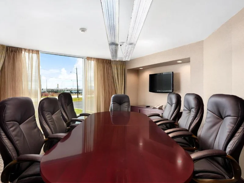 Comfort Inn & Conference Centre Toronto Airport