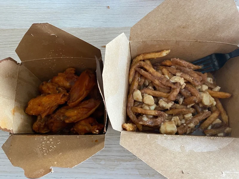 Bawk Bawk Chicken & Poutine